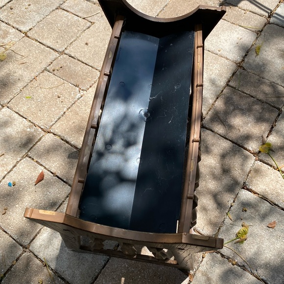 Vintage Plastic Magazine Rack - Picture 6 of 8